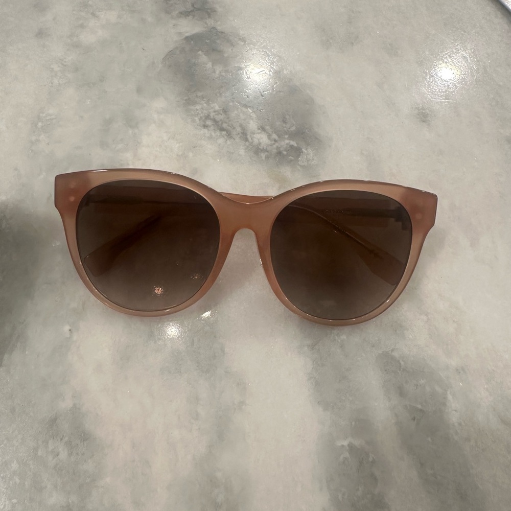 Fendi light Pink Sunglasses
